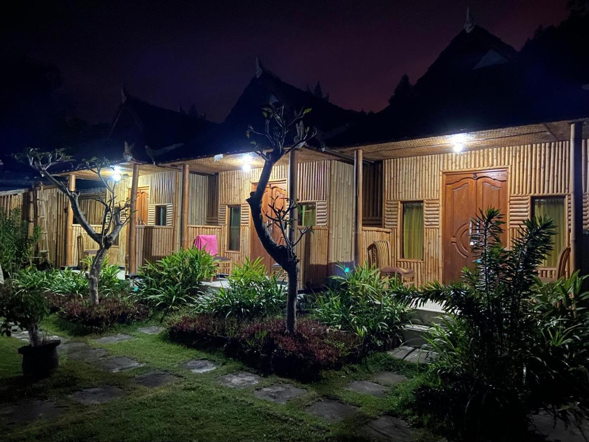 D'Yoga Bamboo House 호텔 킨타마니 외부 사진